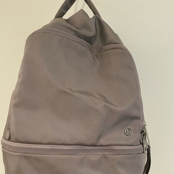Lululemon city adventurer backpack